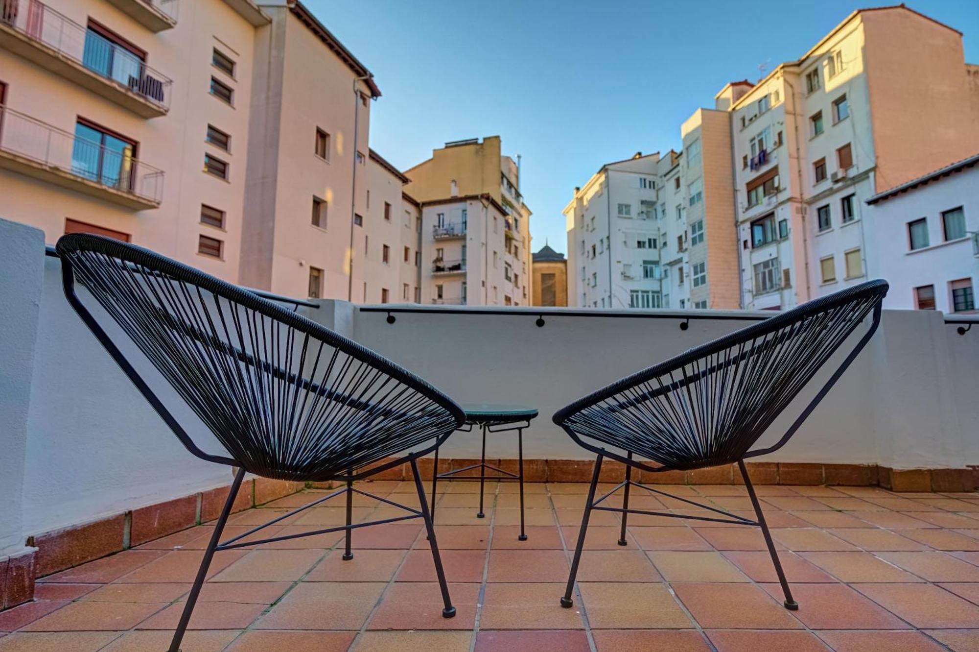 Apartamento El Conde By Clabao Pamplona Exterior foto